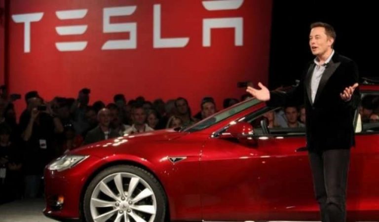 Tesla sets foot in India; Indians give it a ‘Meme-ful’ welcome!